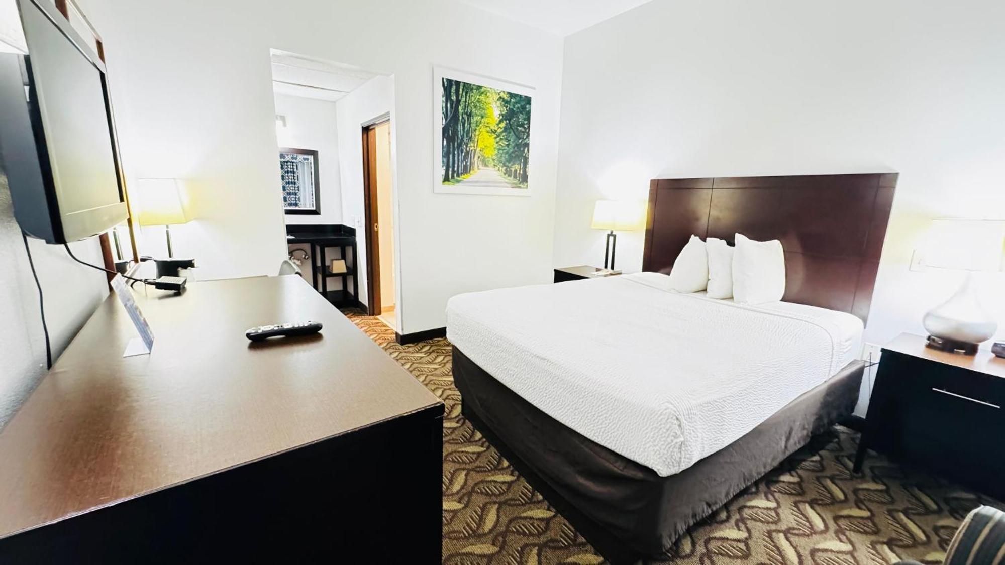 Days Inn By Wyndham Норт Плат Екстериор снимка