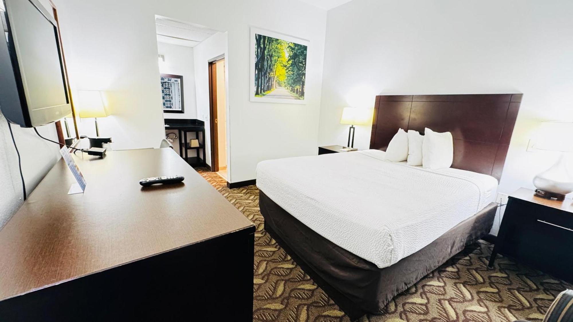 Days Inn By Wyndham Норт Плат Екстериор снимка
